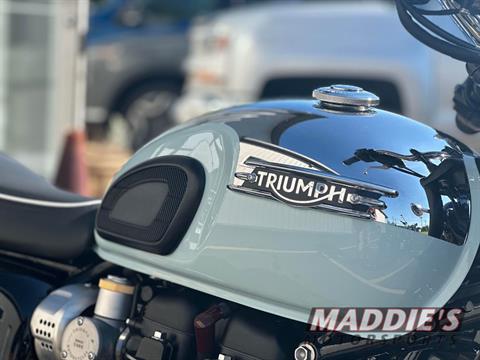2023 Triumph Bonneville T120 Chrome Edition in Farmington, New York - Photo 8
