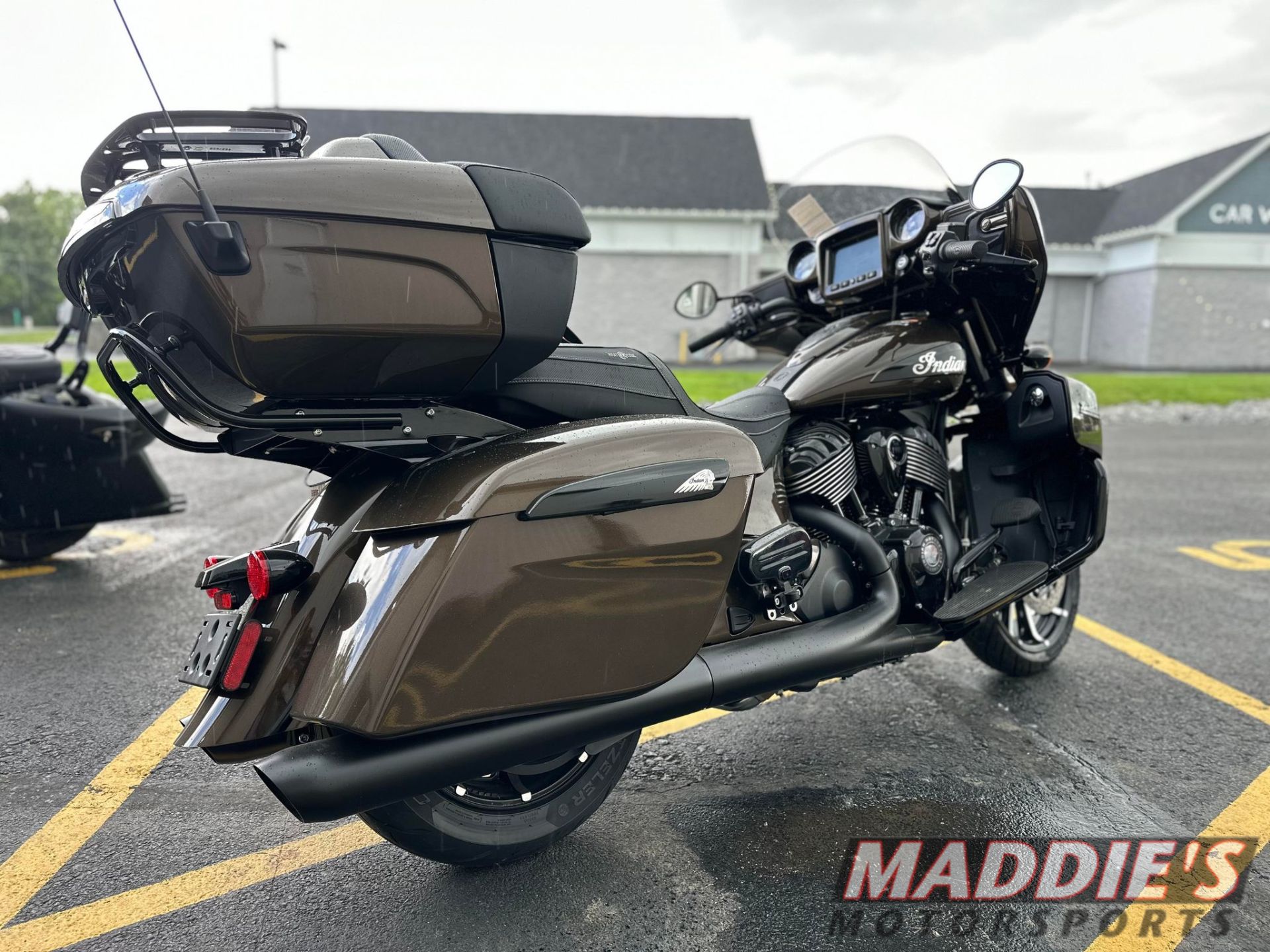 2023 Indian Motorcycle Roadmaster® Dark Horse® in Farmington, New York - Photo 5