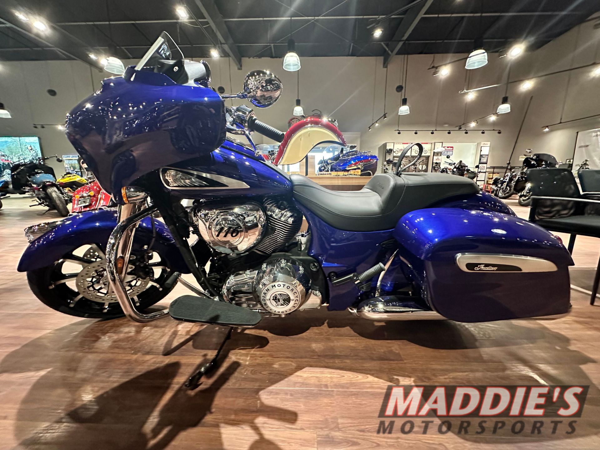 2023 Indian Motorcycle Chieftain® Limited in Farmington, New York - Photo 3