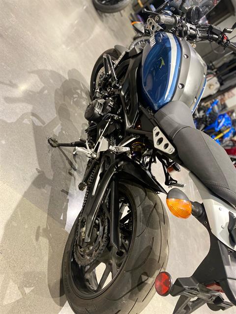 2017 Yamaha XSR900 in Farmington, New York - Photo 5