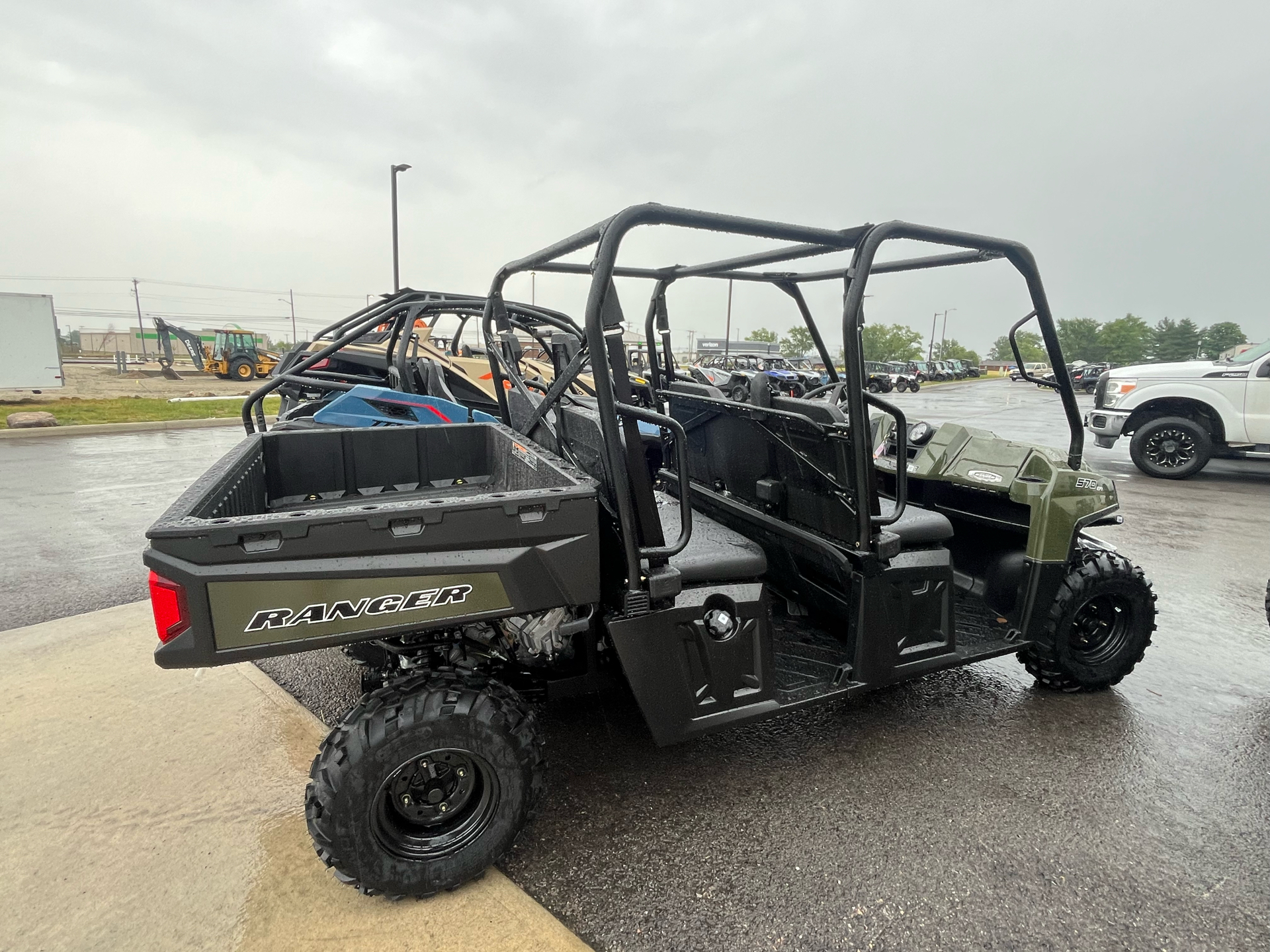 2024 Polaris Ranger Crew 570 Full-Size in Sidney, Ohio - Photo 3