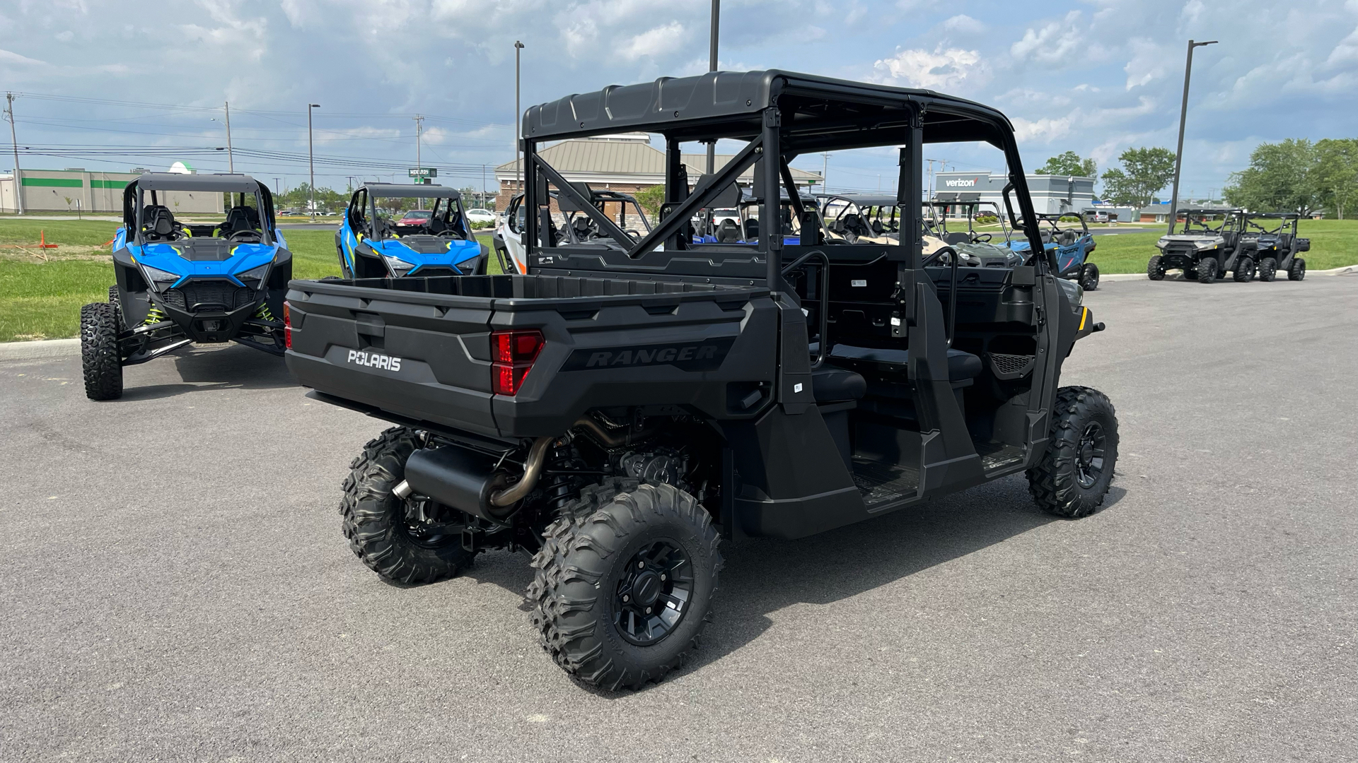 2025 Polaris Ranger Crew 1000 Premium in Sidney, Ohio - Photo 5