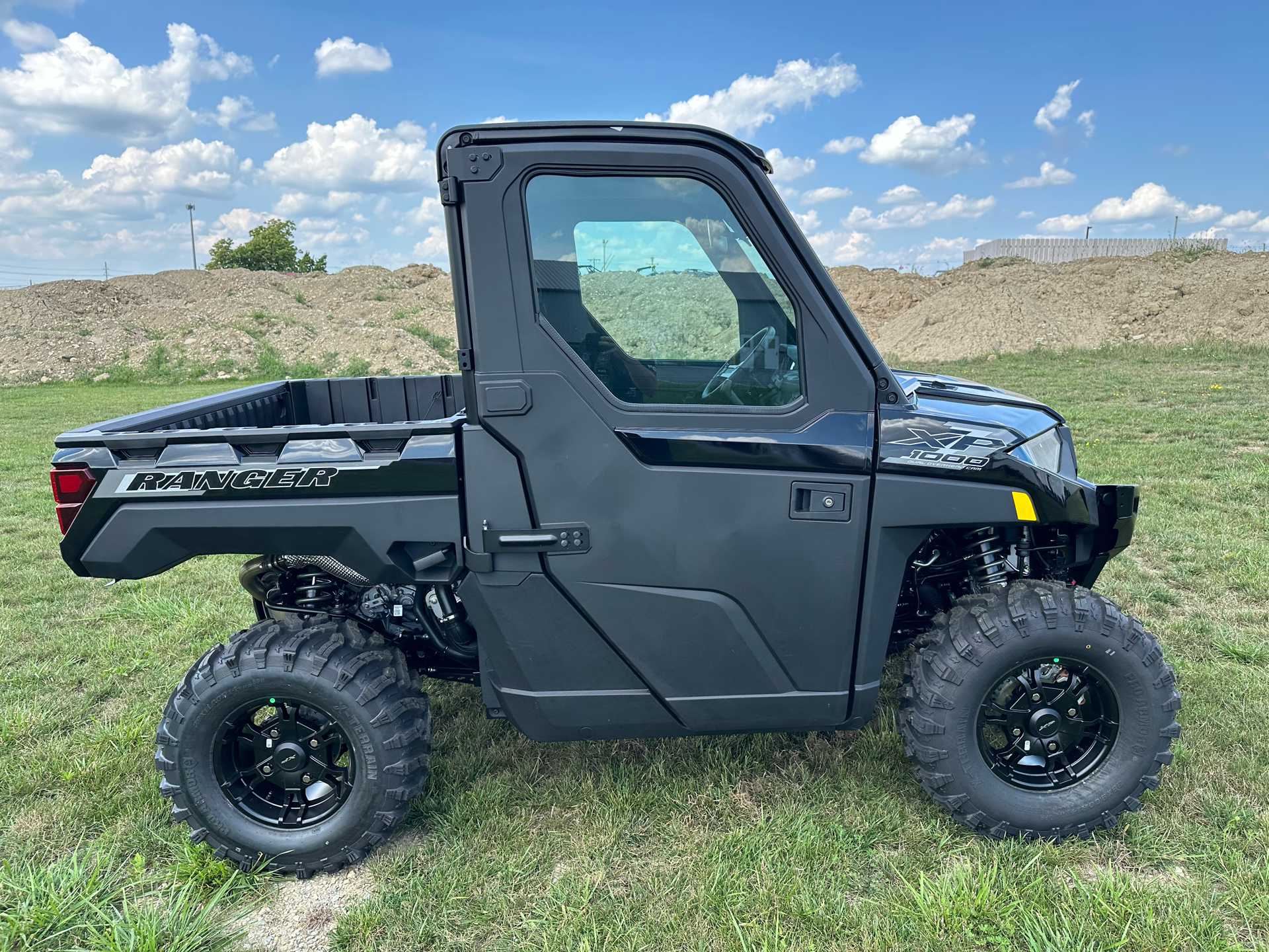 2025 Polaris Ranger XP 1000 NorthStar Edition Premium With Fixed Windshield in Sidney, Ohio - Photo 4