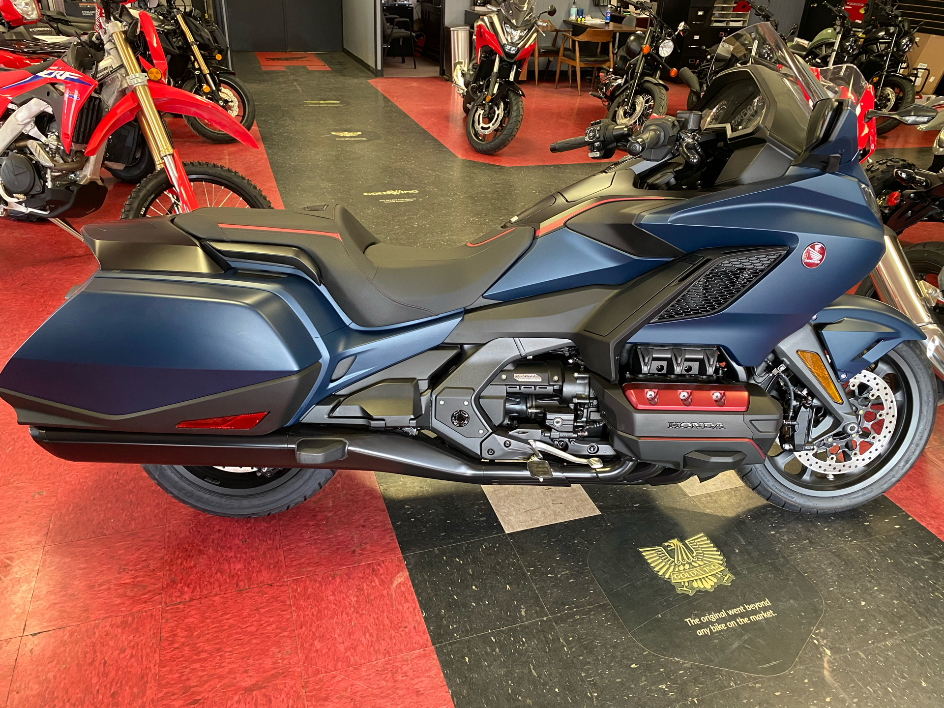 2022 Honda Gold Wing Automatic DCT in Gallipolis, Ohio - Photo 2