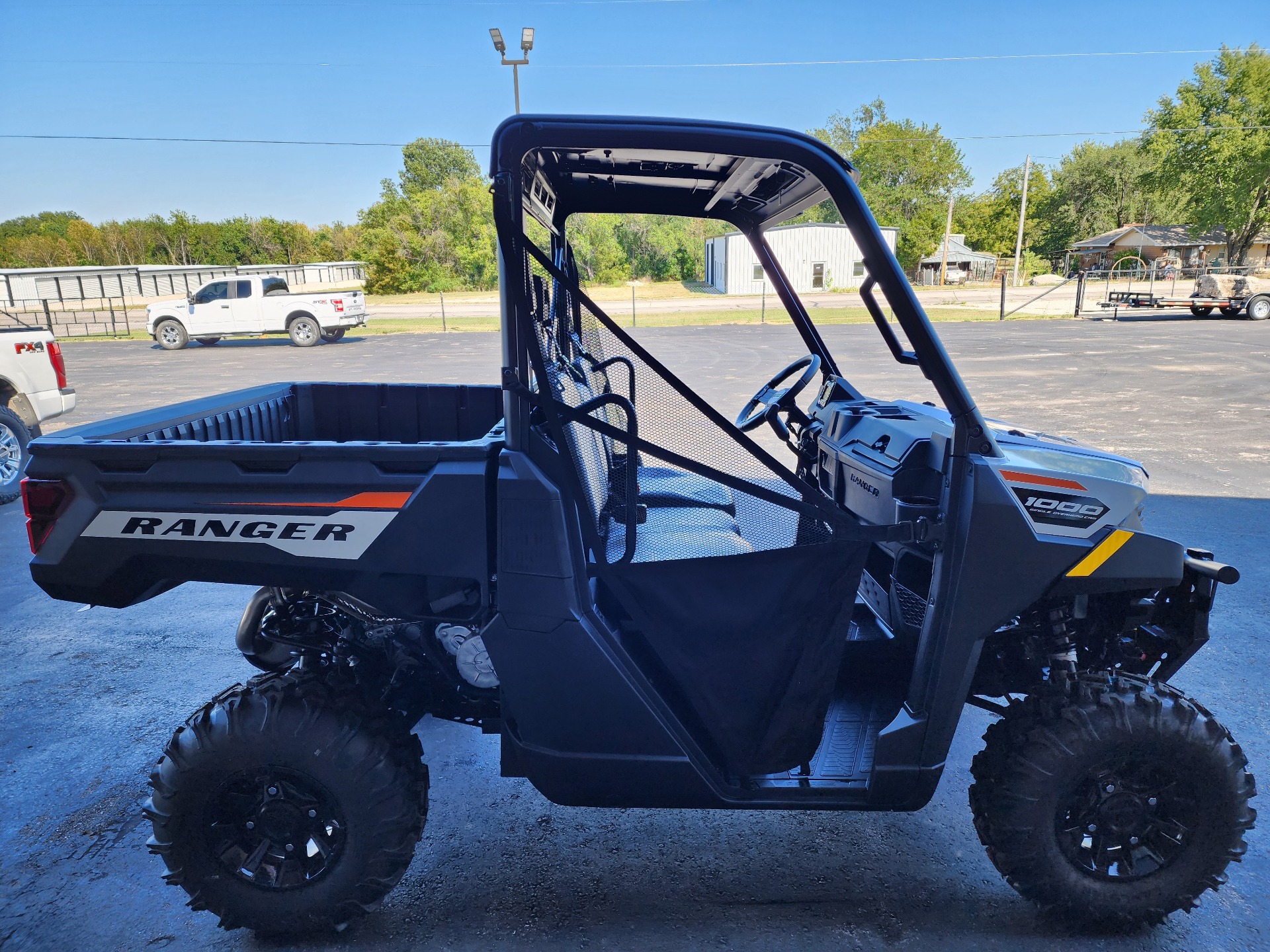 2025 Polaris Ranger 1000 Premium in Chanute, Kansas - Photo 4