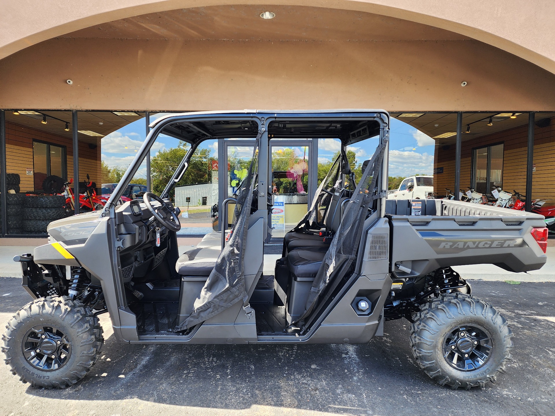 2025 Polaris Ranger Crew 1000 Premium in Chanute, Kansas - Photo 3