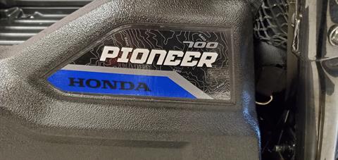 2017 Honda Pioneer 700 Deluxe in Chanute, Kansas - Photo 6