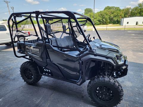 2024 Honda Pioneer 1000-5 Deluxe in Chanute, Kansas - Photo 5