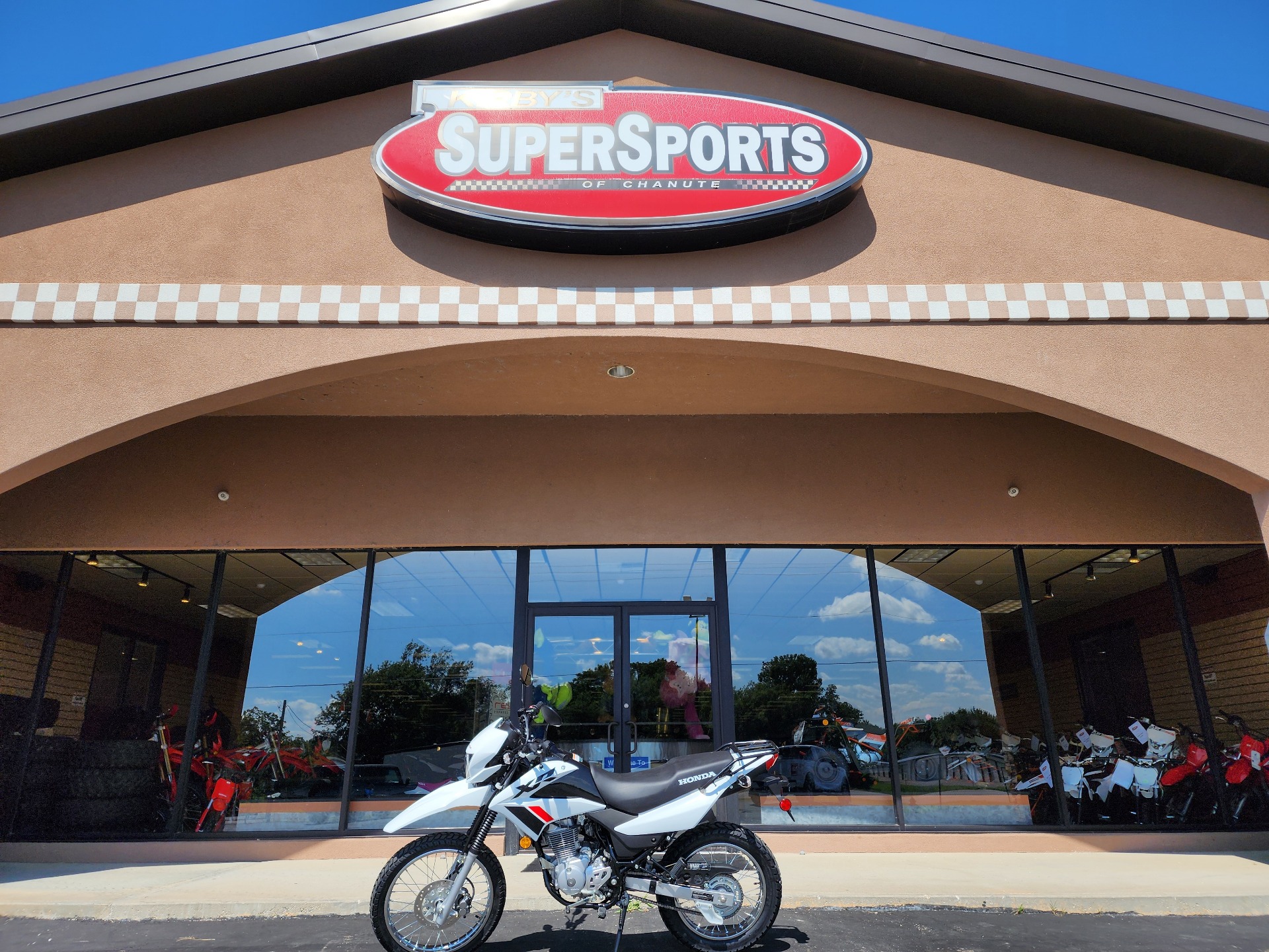 2024 Honda XR150L in Chanute, Kansas - Photo 1