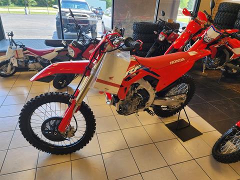 2024 Honda CRF250R in Chanute, Kansas - Photo 2