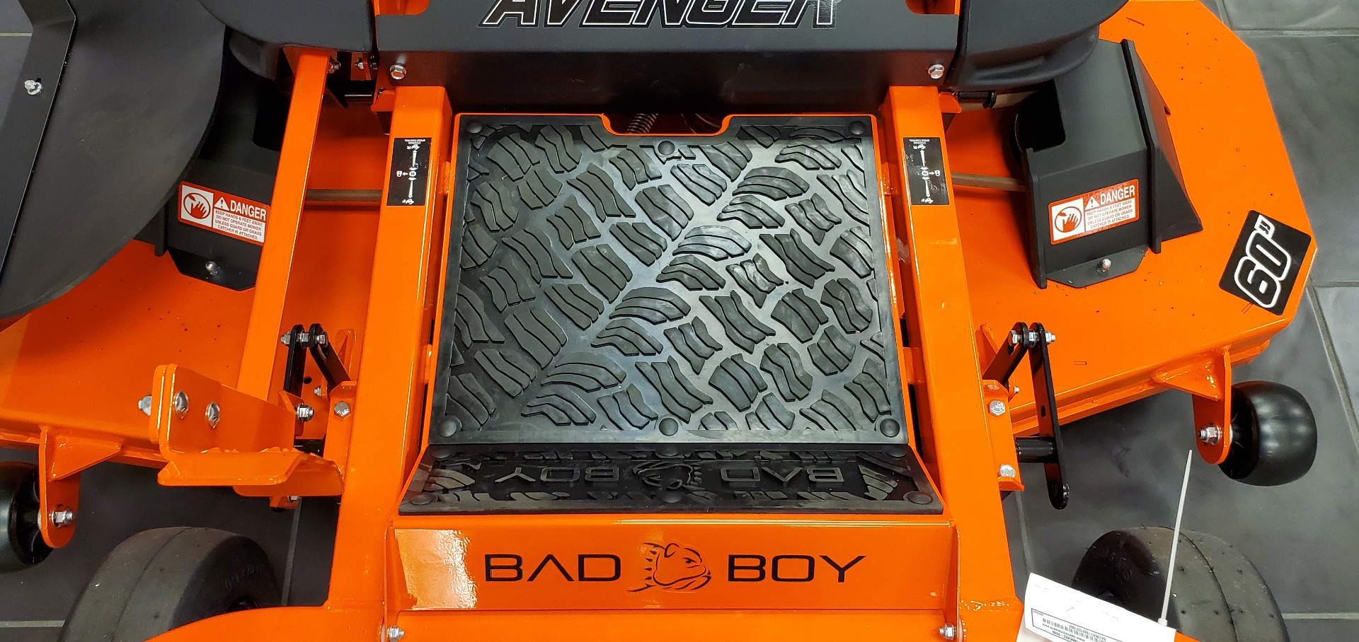 2022 Bad Boy Mowers ZT Avenger 60 in. Kohler 7000 25 hp in Chanute, Kansas - Photo 4