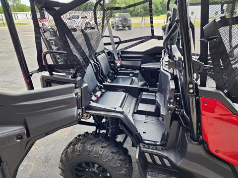 2024 Honda Pioneer 1000-5 Deluxe in Chanute, Kansas - Photo 7