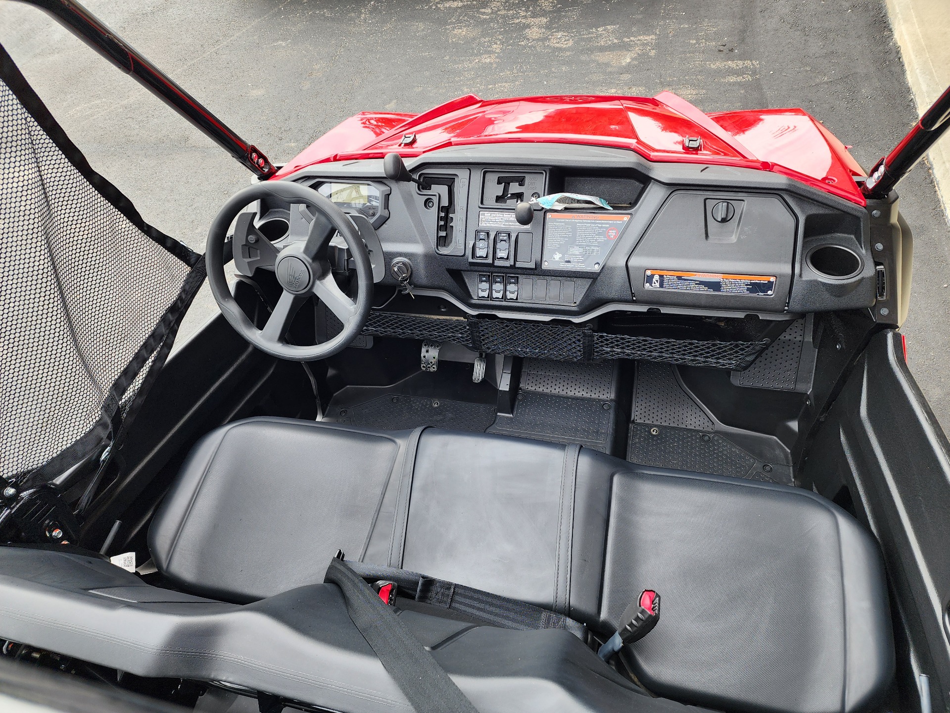 2024 Honda Pioneer 1000-5 Deluxe in Chanute, Kansas - Photo 8