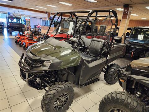 2025 Honda Pioneer 700 Deluxe in Chanute, Kansas - Photo 1