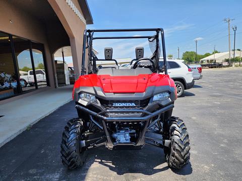 2025 Honda Pioneer 700 Deluxe in Chanute, Kansas - Photo 4