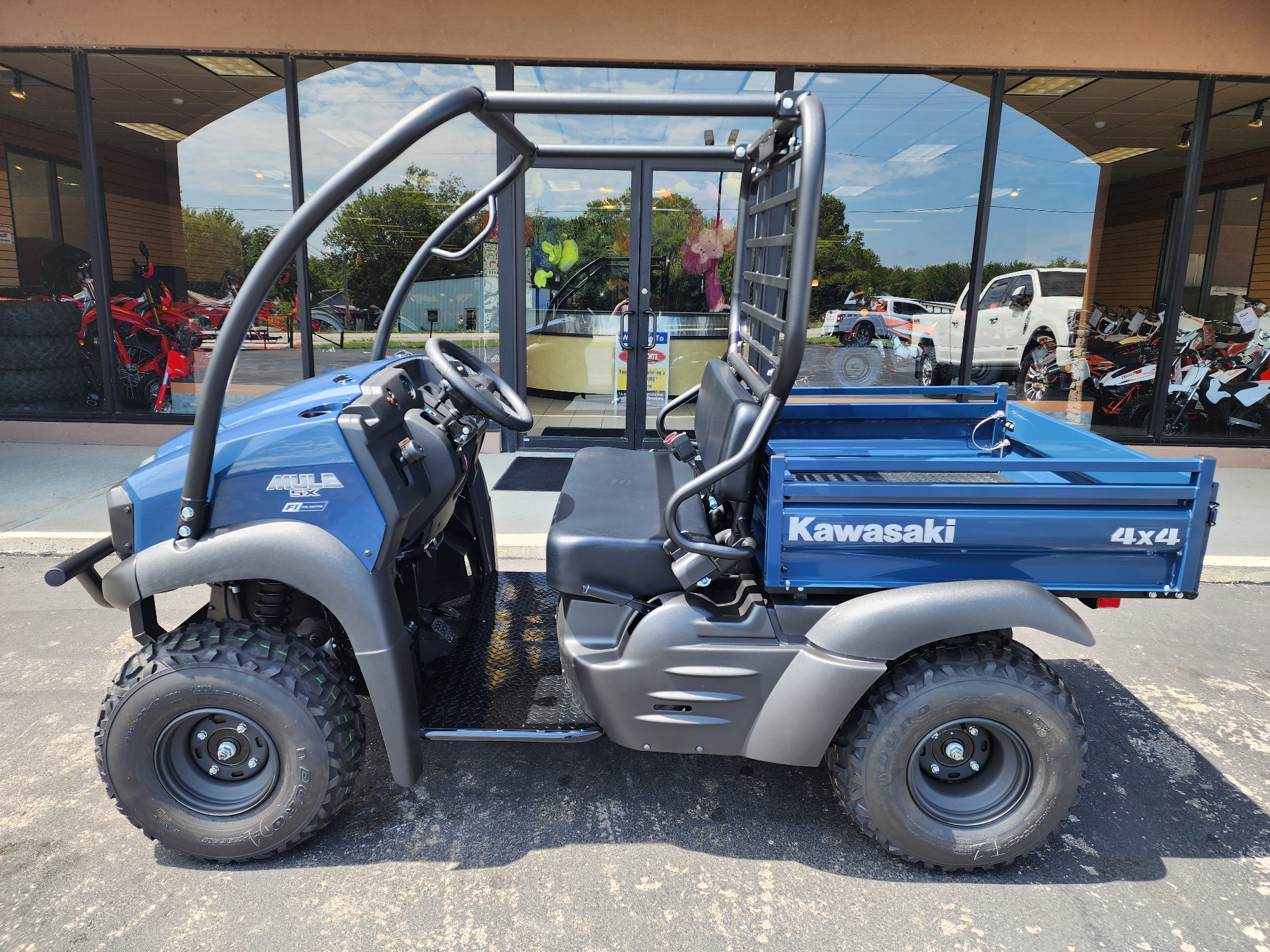 2025 Kawasaki MULE SX 4x4 in Chanute, Kansas - Photo 2