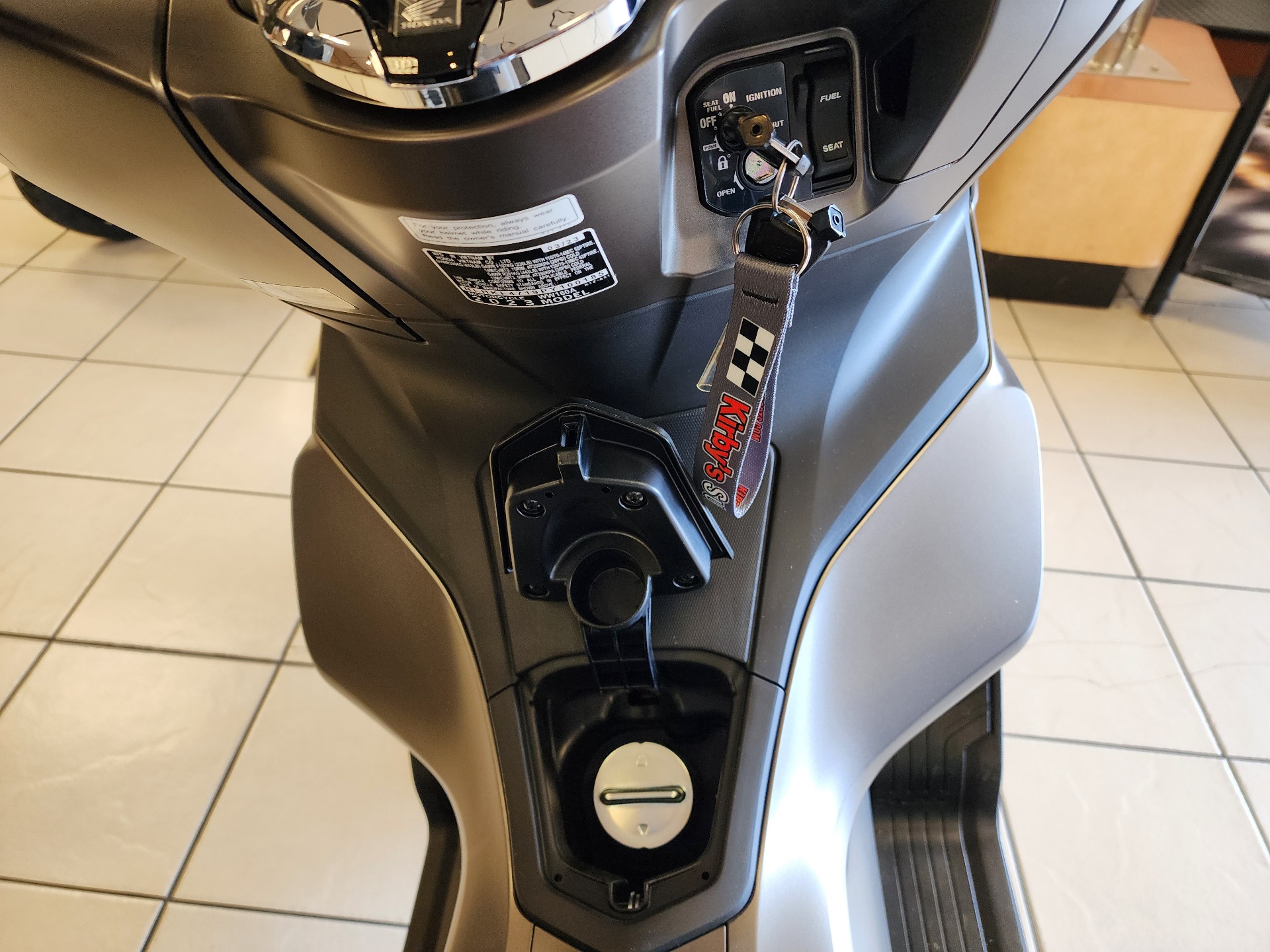 2023 Honda PCX in Chanute, Kansas - Photo 5