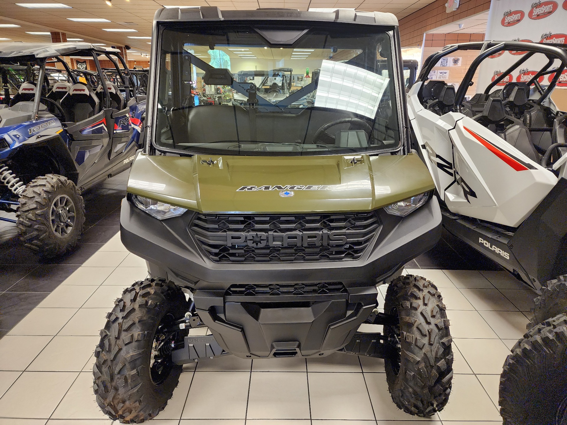 2025 Polaris Ranger 1000 in Chanute, Kansas - Photo 5