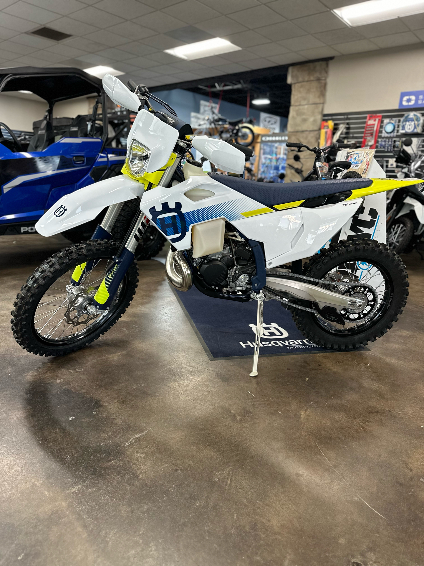 2024 Husqvarna TE 250 in Caldwell, Idaho - Photo 2