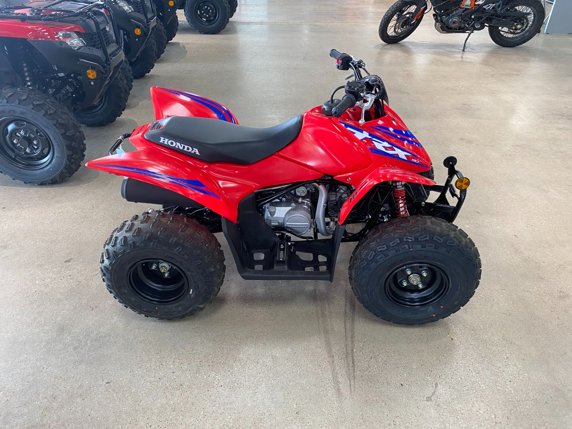 2024 Honda TRX90X in Wichita, Kansas - Photo 2