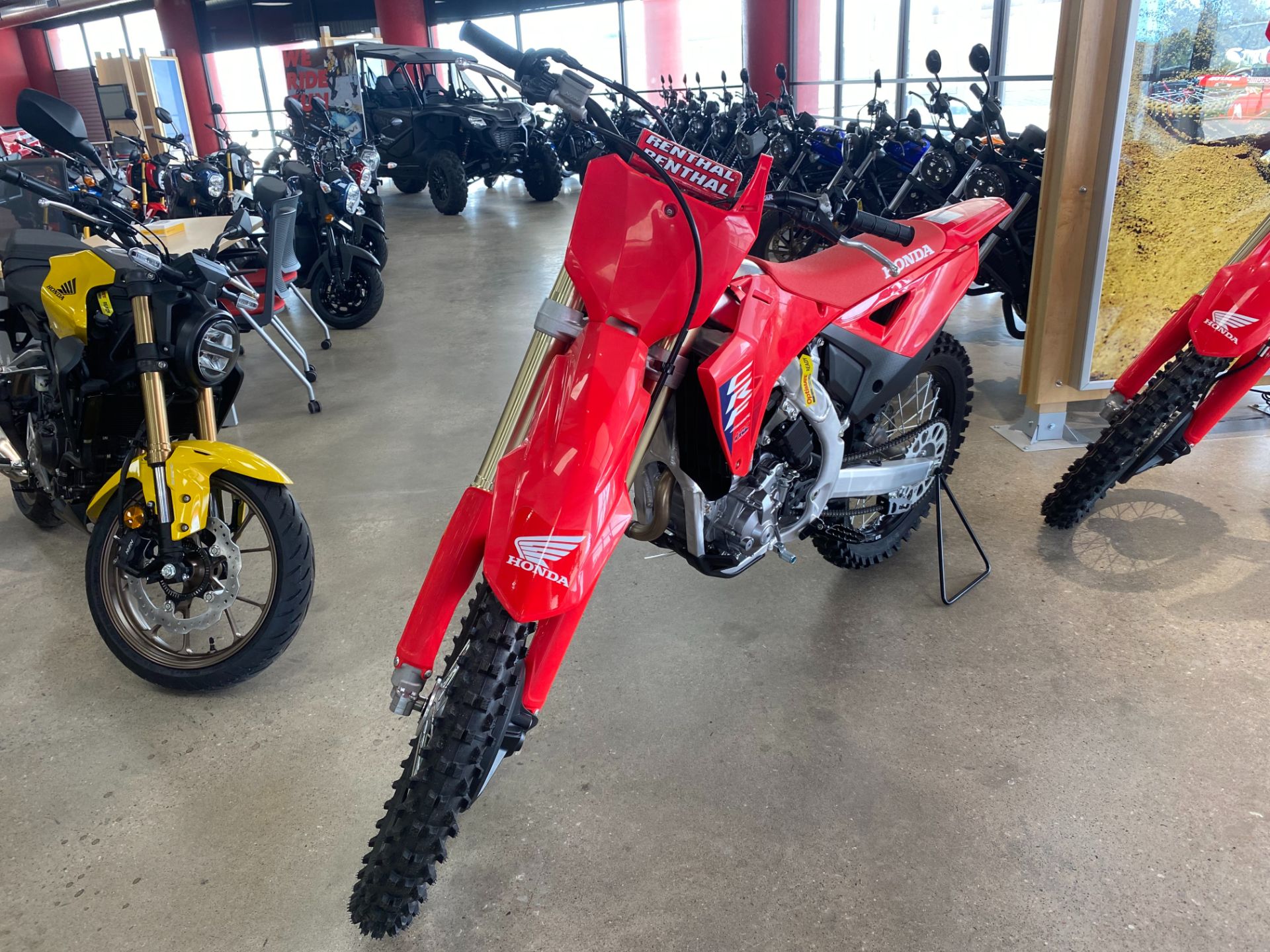 2025 Honda CRF250R in Wichita, Kansas - Photo 3