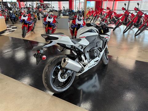 2025 Honda CBR1000RR in Wichita, Kansas - Photo 2