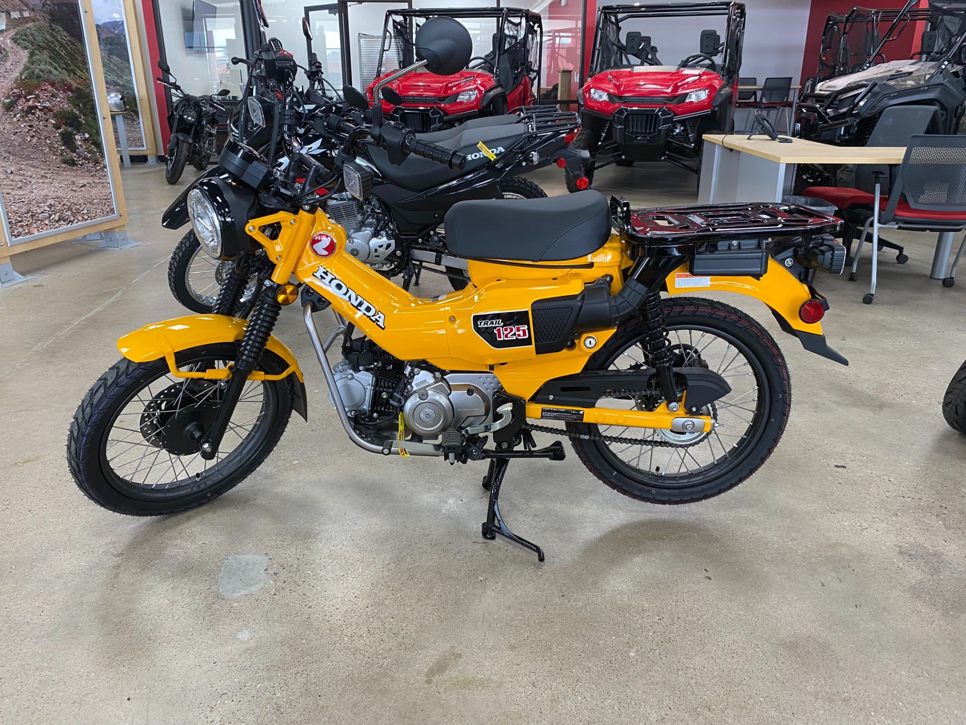 2024 Honda Trail125 in Wichita, Kansas - Photo 2