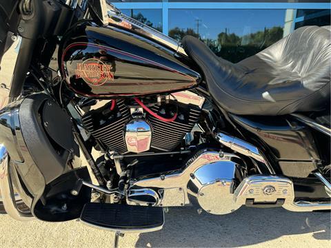 2001 Harley-Davidson FLHTC/FLHTCI Electra Glide® Classic in Temecula, California - Photo 12