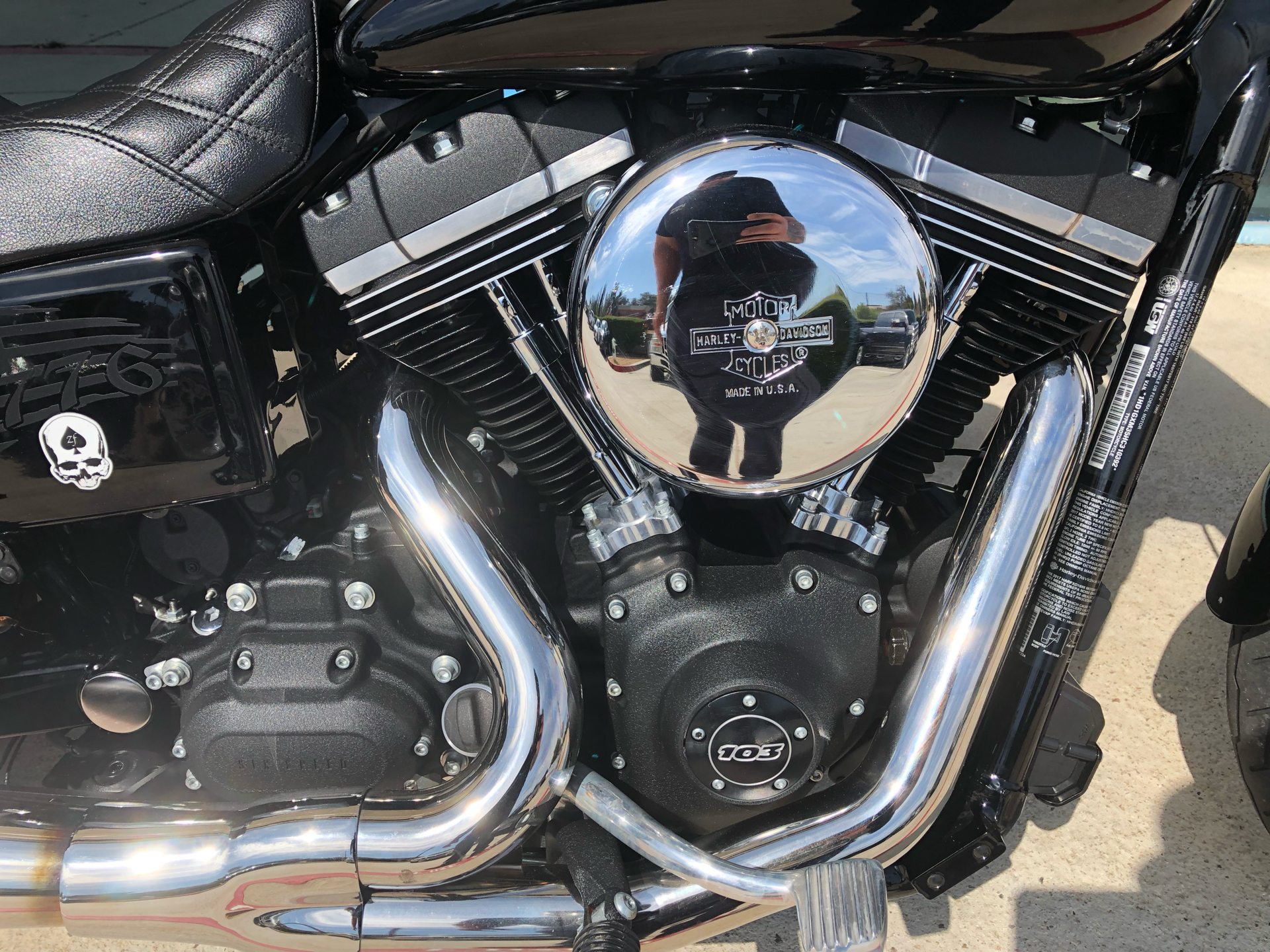2017 Harley-Davidson Street Bob® in Temecula, California - Photo 5