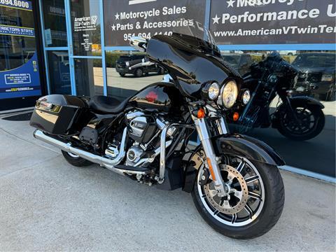 2020 Harley-Davidson Electra Glide® Standard in Temecula, California - Photo 2