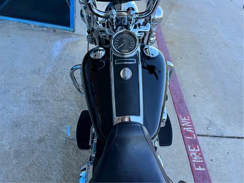 2011 Harley-Davidson Road King® Classic in Temecula, California - Photo 9