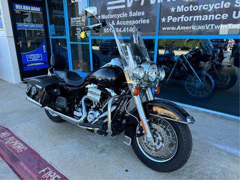 2011 Harley-Davidson Road King® Classic in Temecula, California - Photo 15
