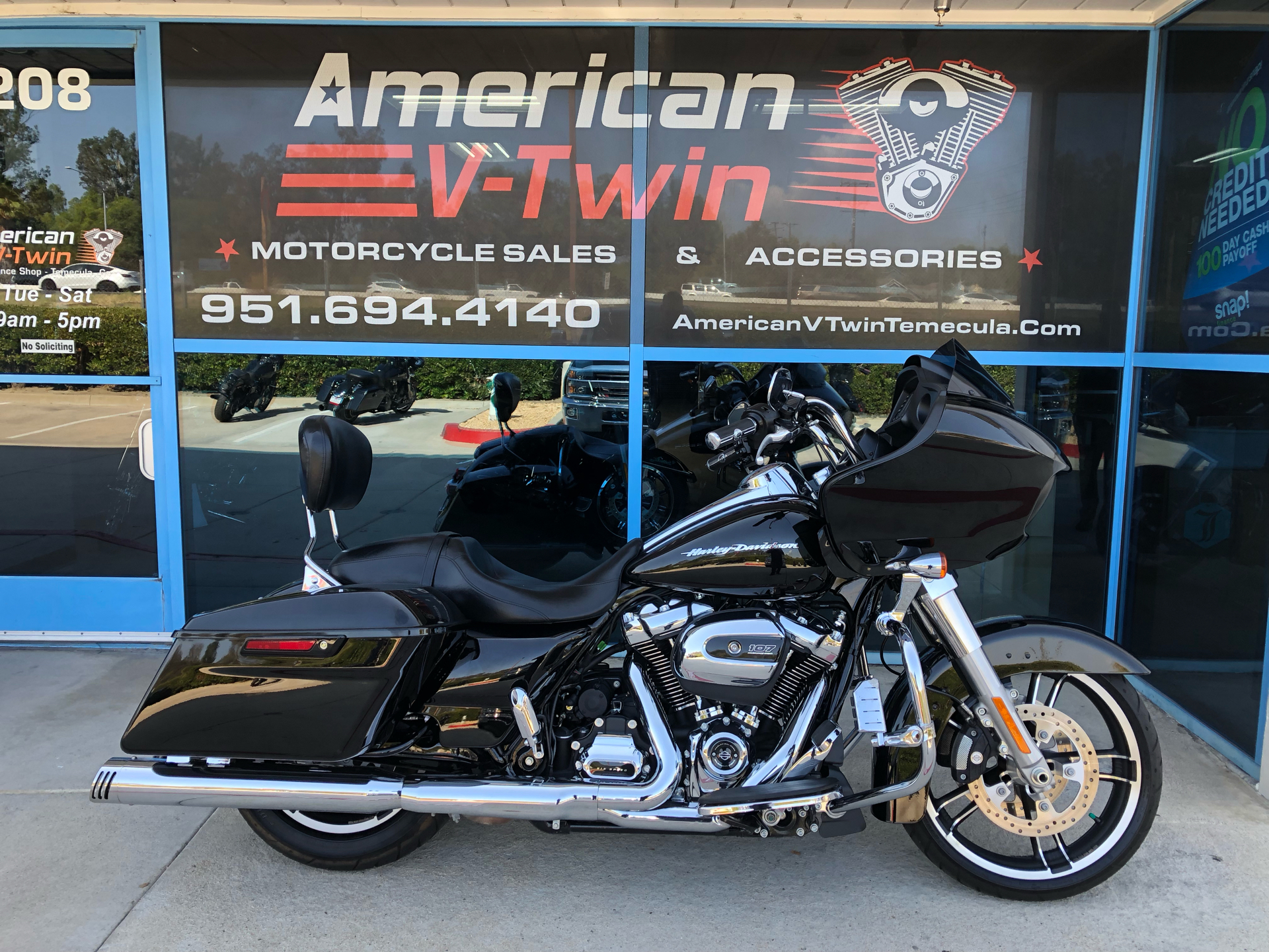2019 Harley-Davidson Road Glide® in Temecula, California - Photo 2