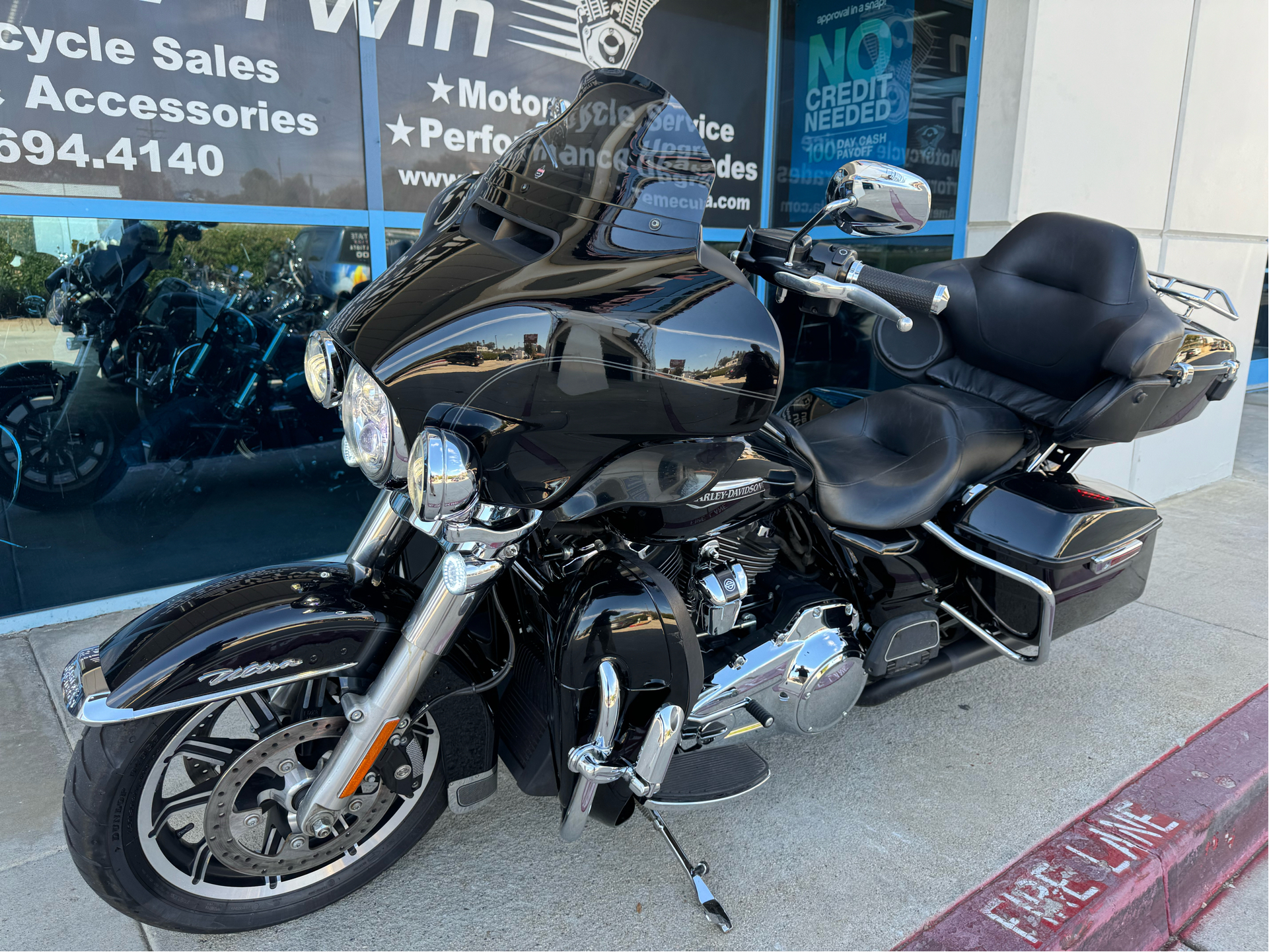 2019 Harley-Davidson Electra Glide® Ultra Classic® in Temecula, California - Photo 11