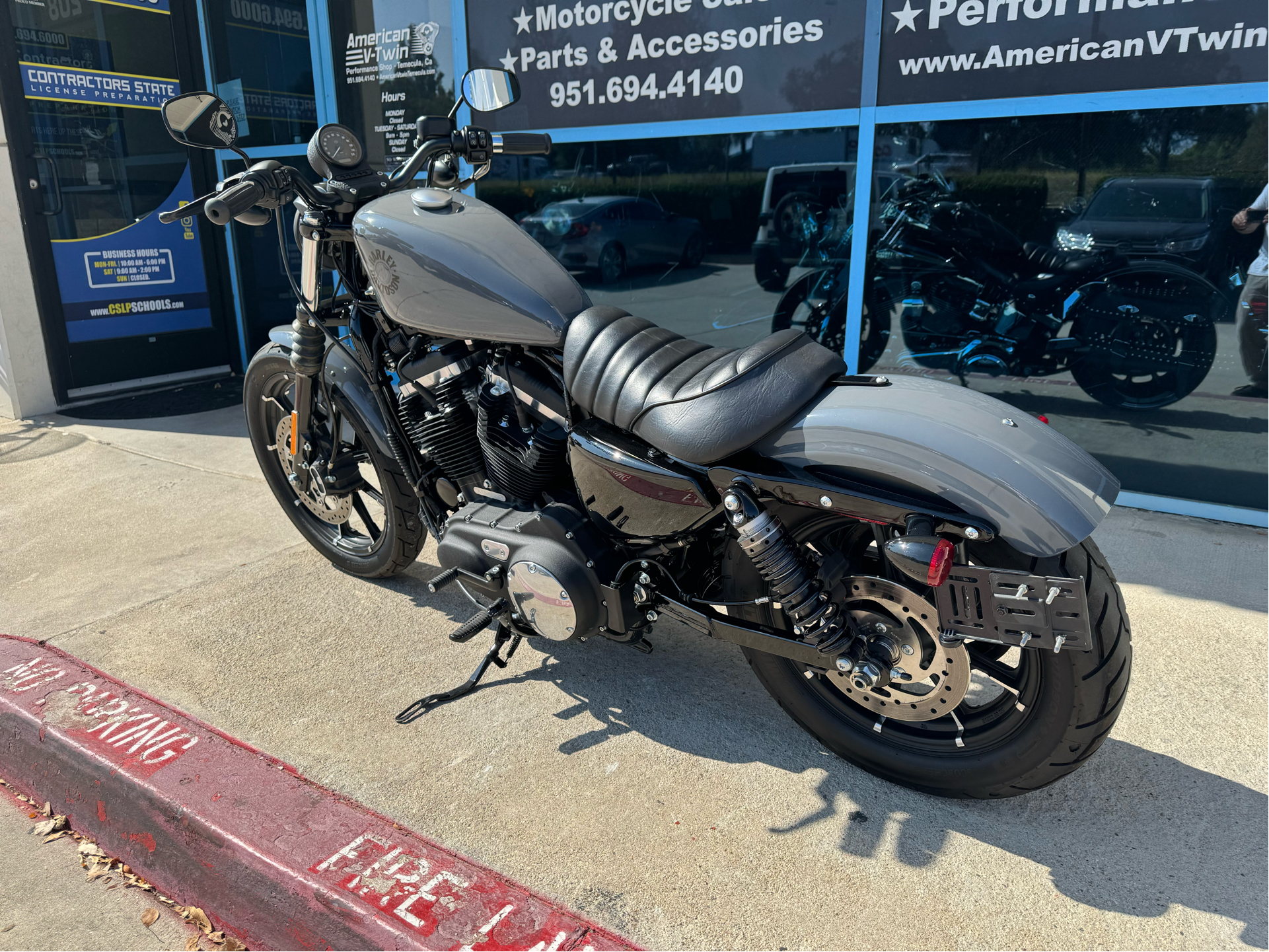 2022 Harley-Davidson Iron 883™ in Temecula, California - Photo 9