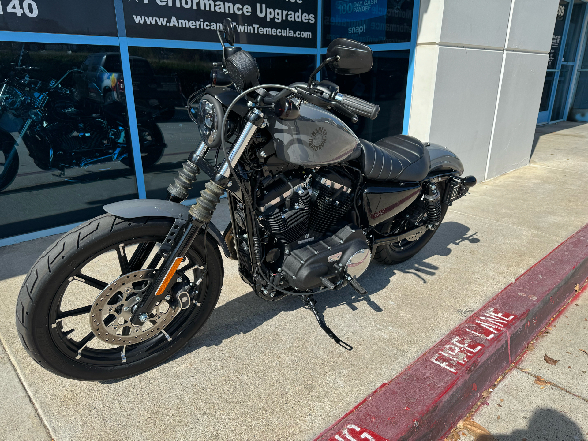 2022 Harley-Davidson Iron 883™ in Temecula, California - Photo 10