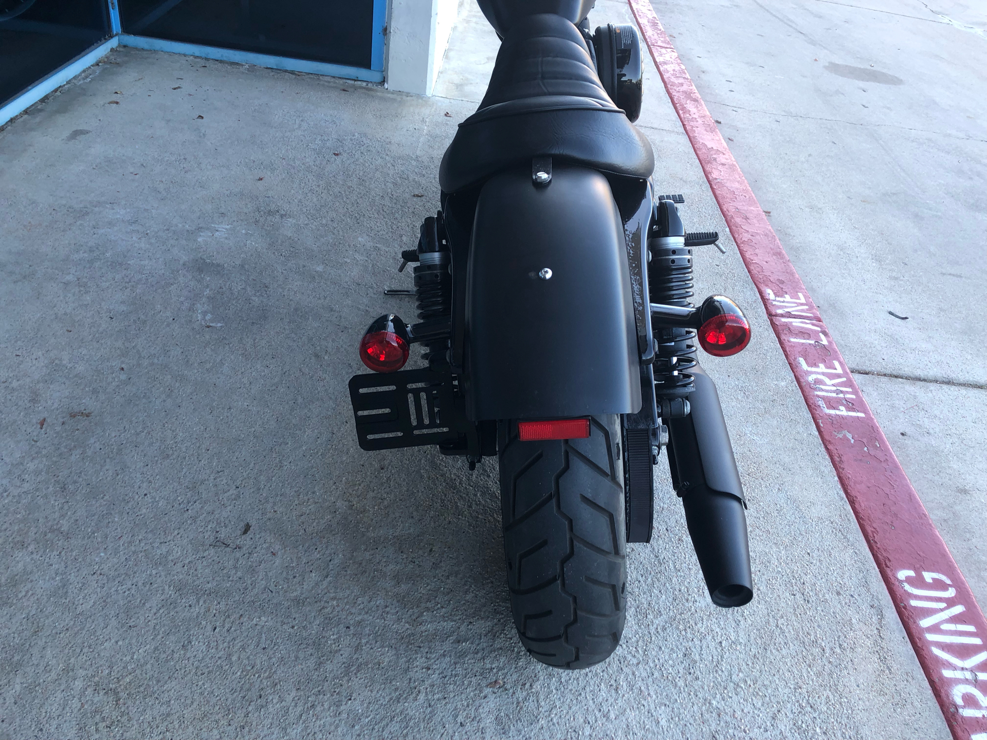 2016 Harley-Davidson Iron 883™ in Temecula, California - Photo 6