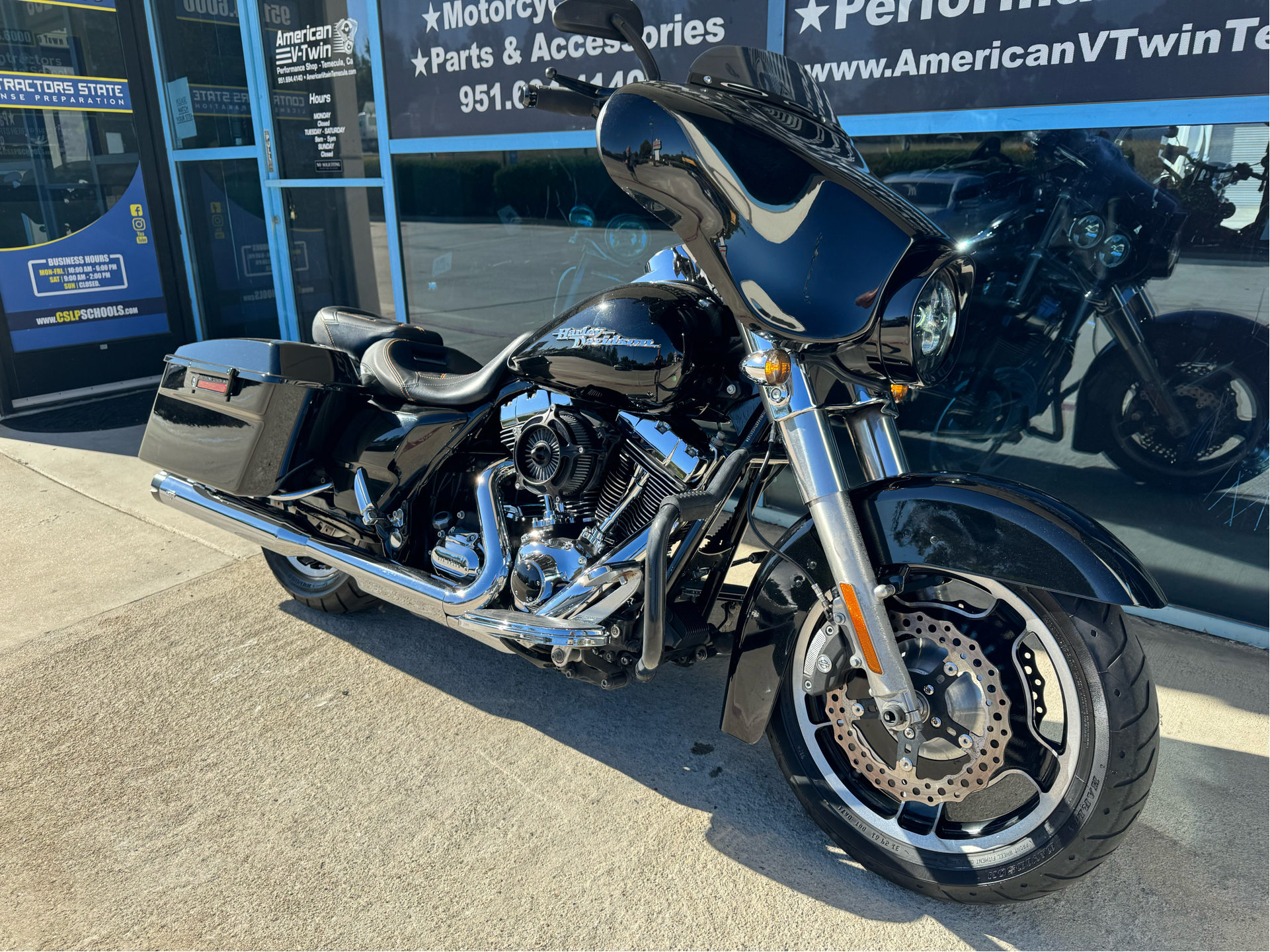 2009 Harley-Davidson Street Glide® in Temecula, California - Photo 2