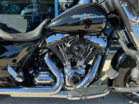 2009 Harley-Davidson Street Glide® in Temecula, California - Photo 4