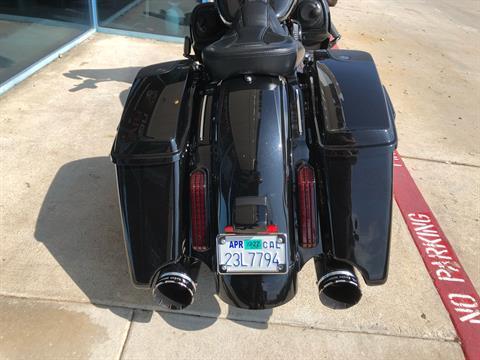 2017 Harley-Davidson CVO™ Street Glide® in Temecula, California - Photo 11