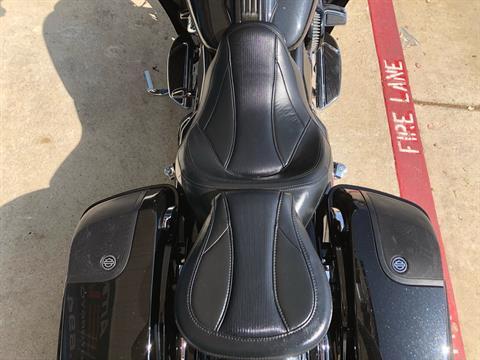 2017 Harley-Davidson CVO™ Street Glide® in Temecula, California - Photo 14