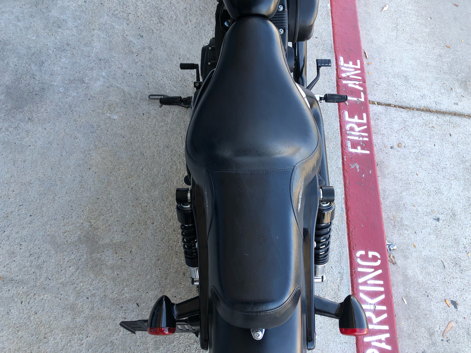 2014 Harley-Davidson Sportster® Iron 883™ in Temecula, California - Photo 7