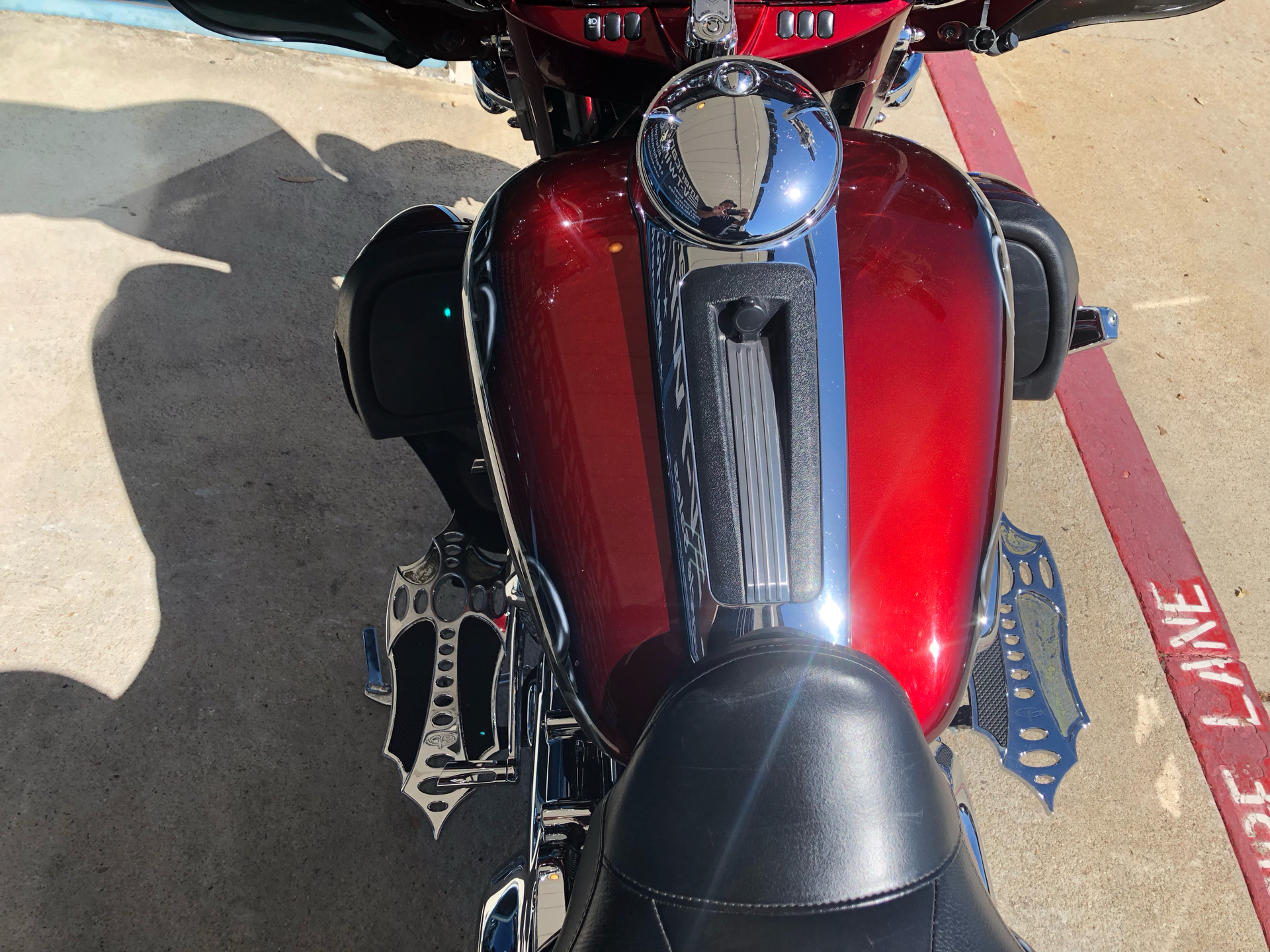 2018 Harley-Davidson Electra Glide® Ultra Classic® in Temecula, California - Photo 13