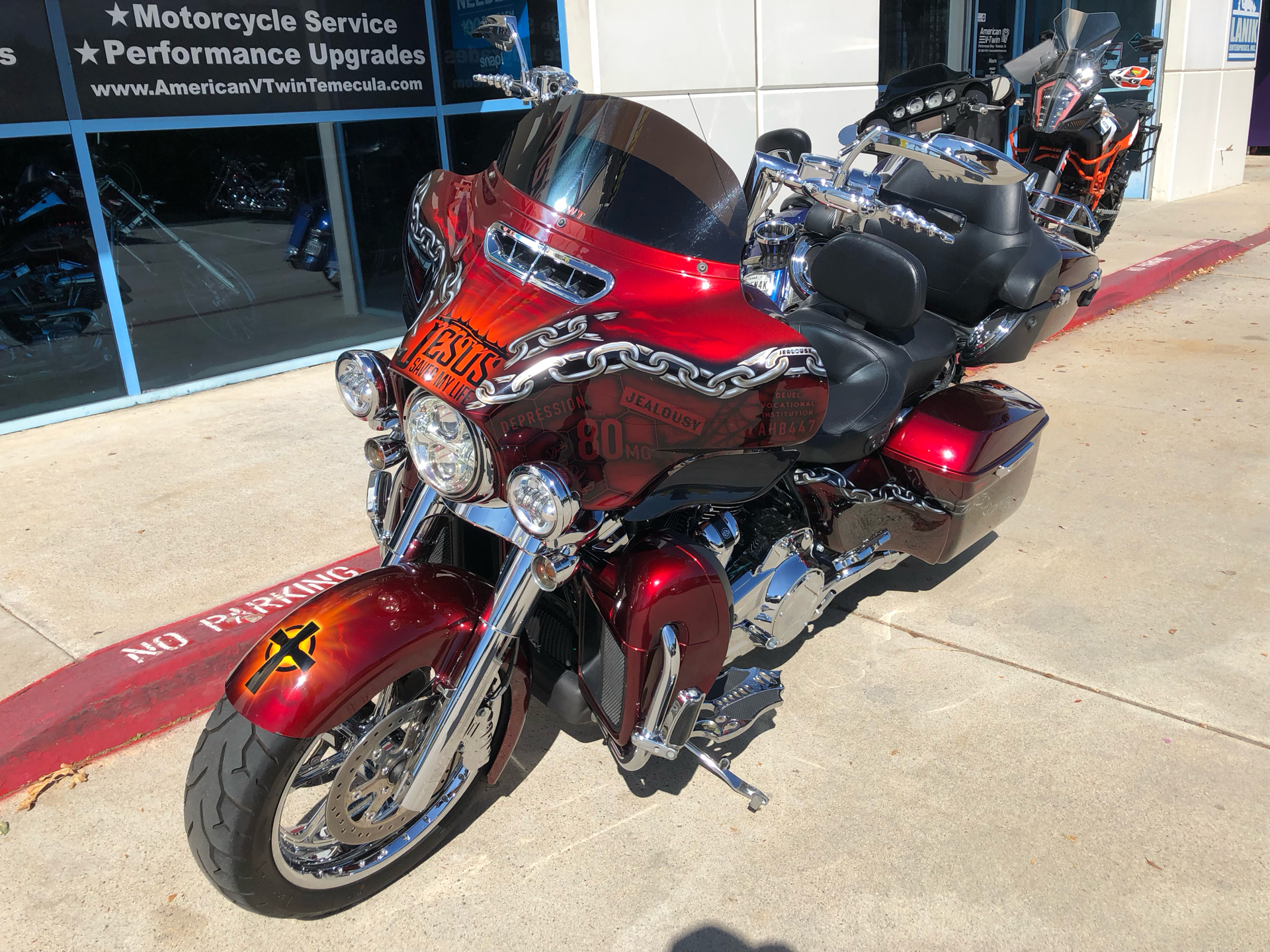 2018 Harley-Davidson Electra Glide® Ultra Classic® in Temecula, California - Photo 18