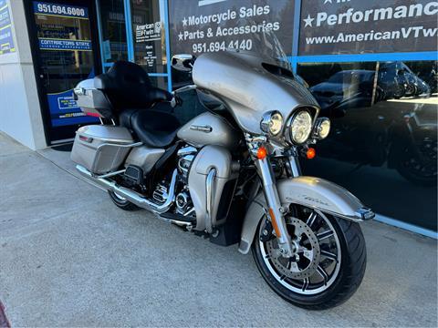 2018 Harley-Davidson Electra Glide® Ultra Classic® in Temecula, California - Photo 2