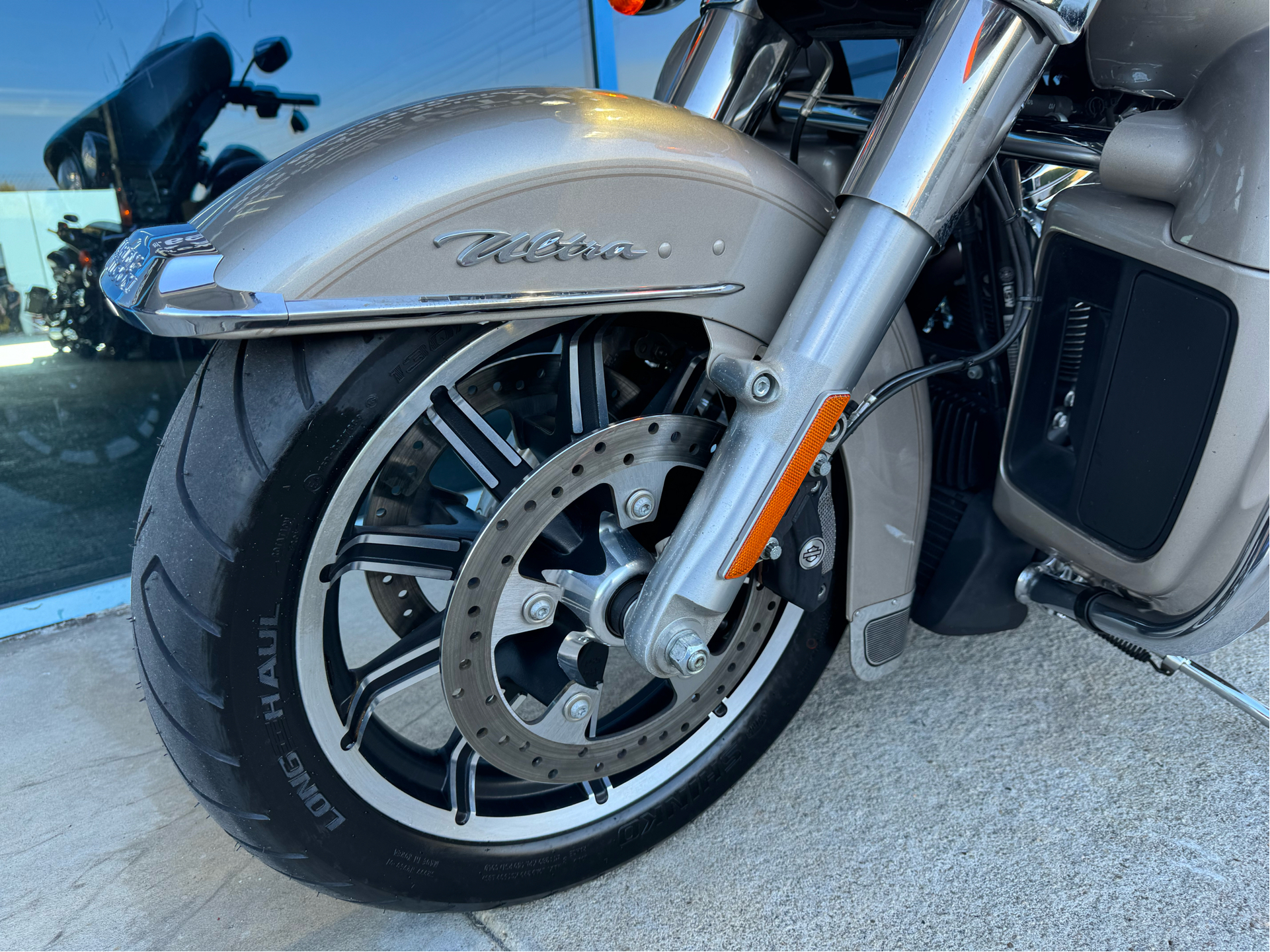 2018 Harley-Davidson Electra Glide® Ultra Classic® in Temecula, California - Photo 9