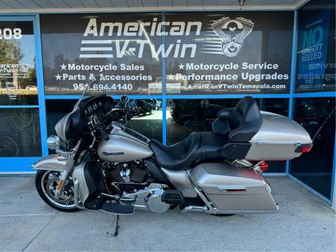 2018 Harley-Davidson Electra Glide® Ultra Classic® in Temecula, California - Photo 11