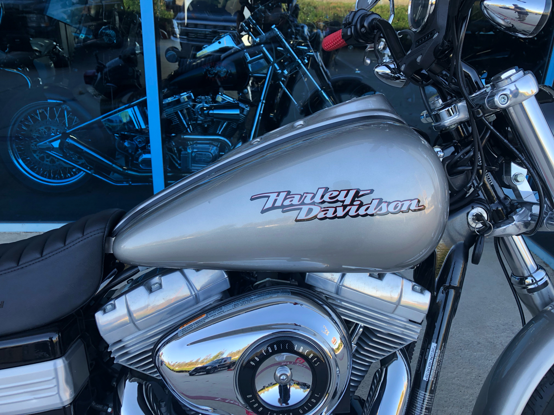 2008 Harley-Davidson Dyna® Super Glide® in Temecula, California - Photo 4