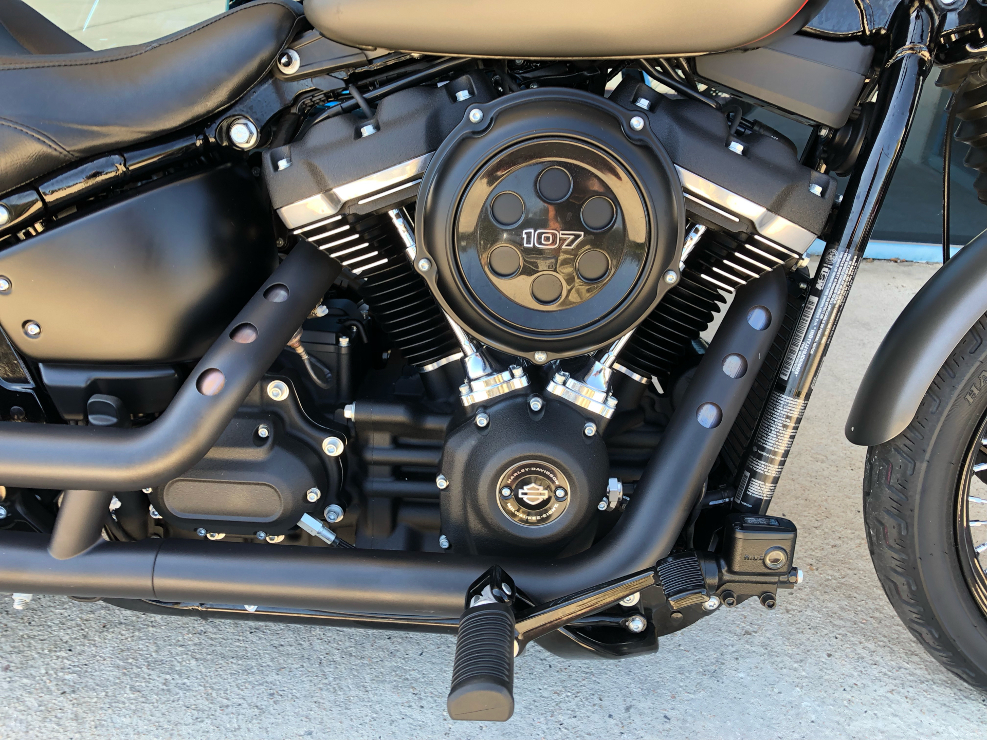2018 Harley-Davidson Street Bob® 107 in Temecula, California - Photo 5