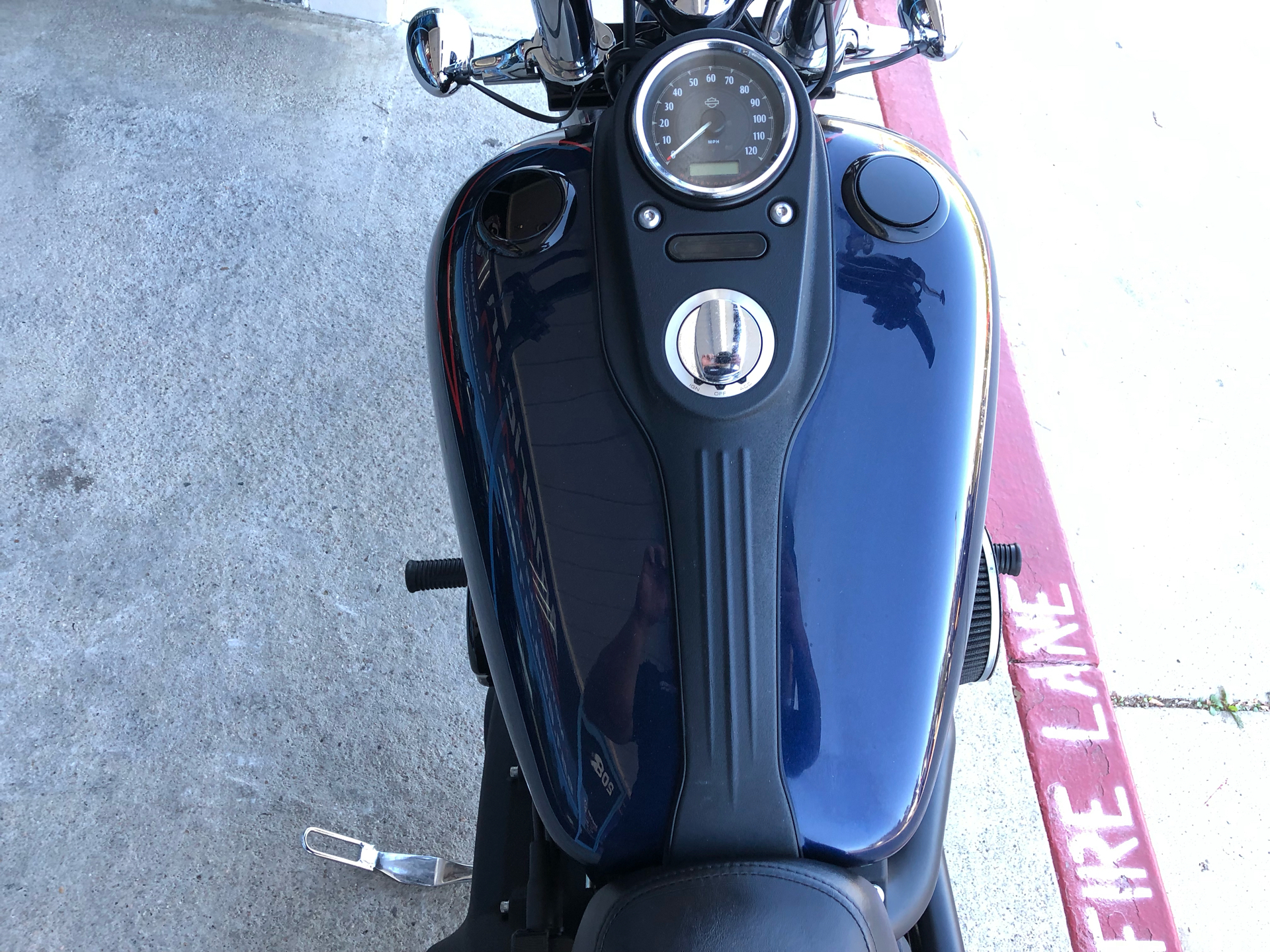 2013 Harley-Davidson Dyna® Street Bob® in Temecula, California - Photo 12